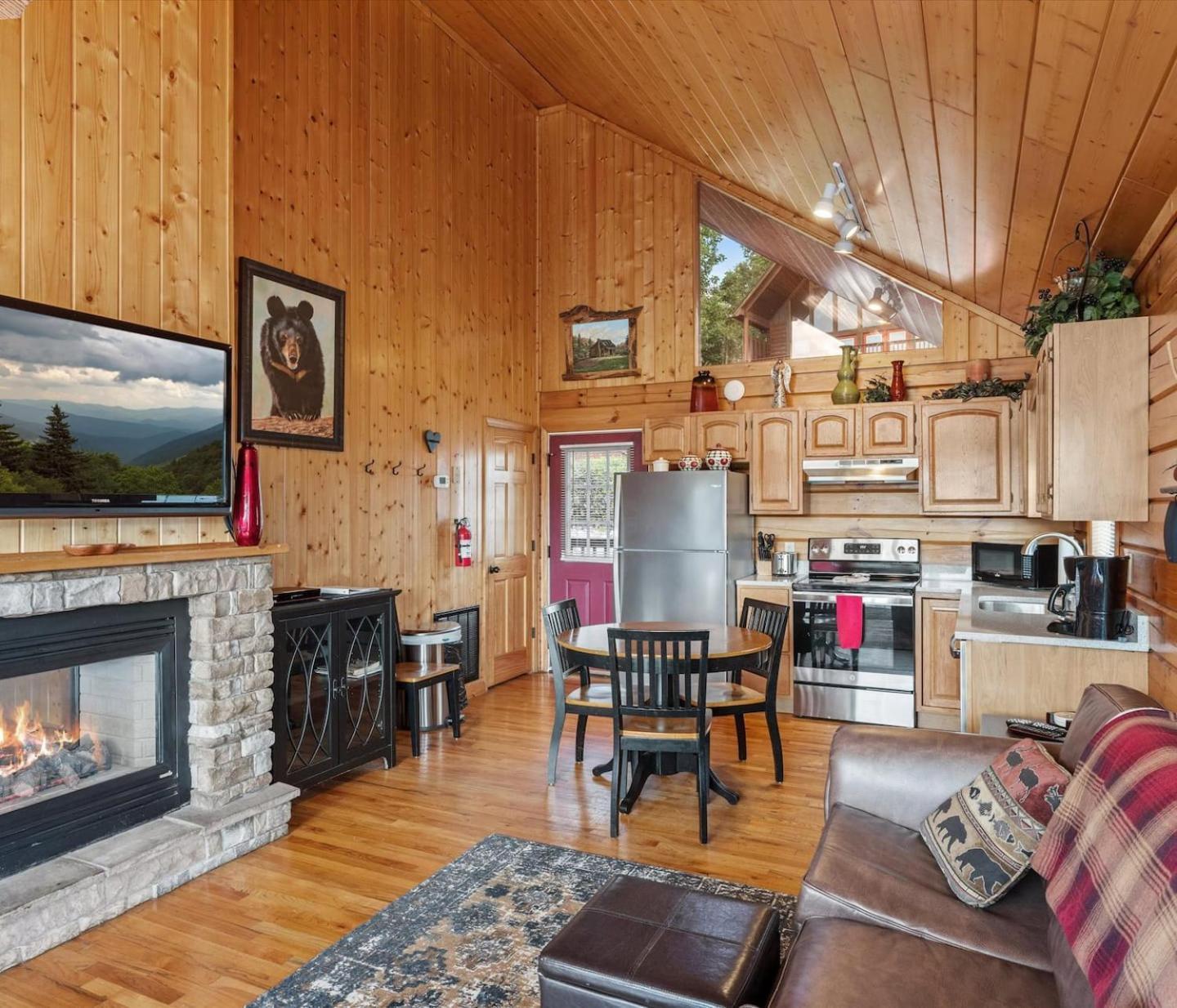 Views I Mins To Dollywood I Hot Tub I Pool Table Villa Sevierville Bagian luar foto