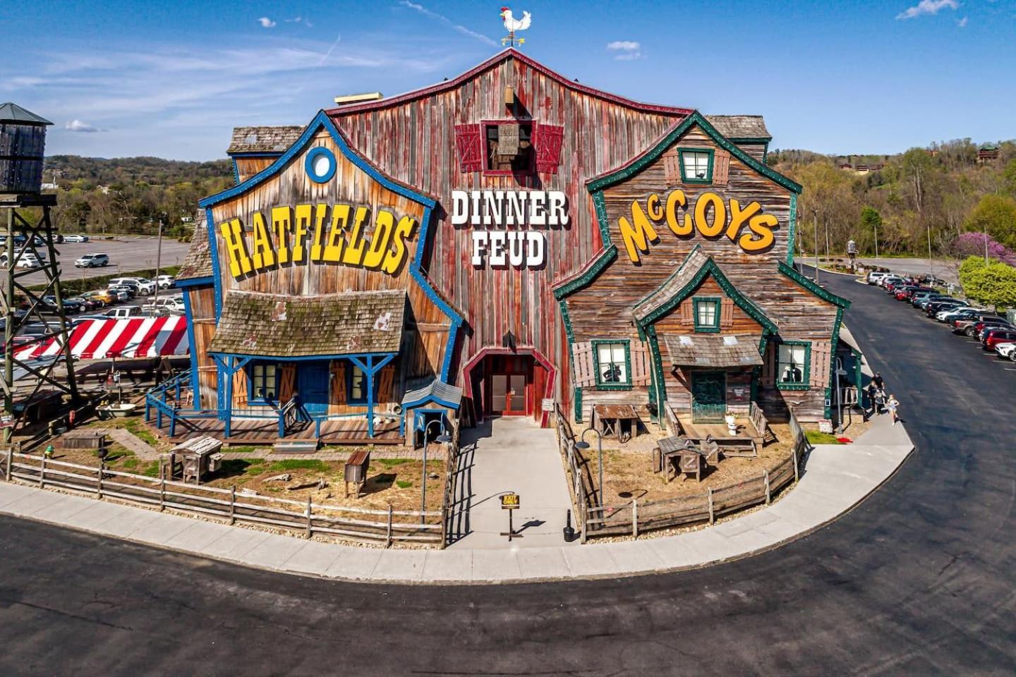 Views I Mins To Dollywood I Hot Tub I Pool Table Villa Sevierville Bagian luar foto