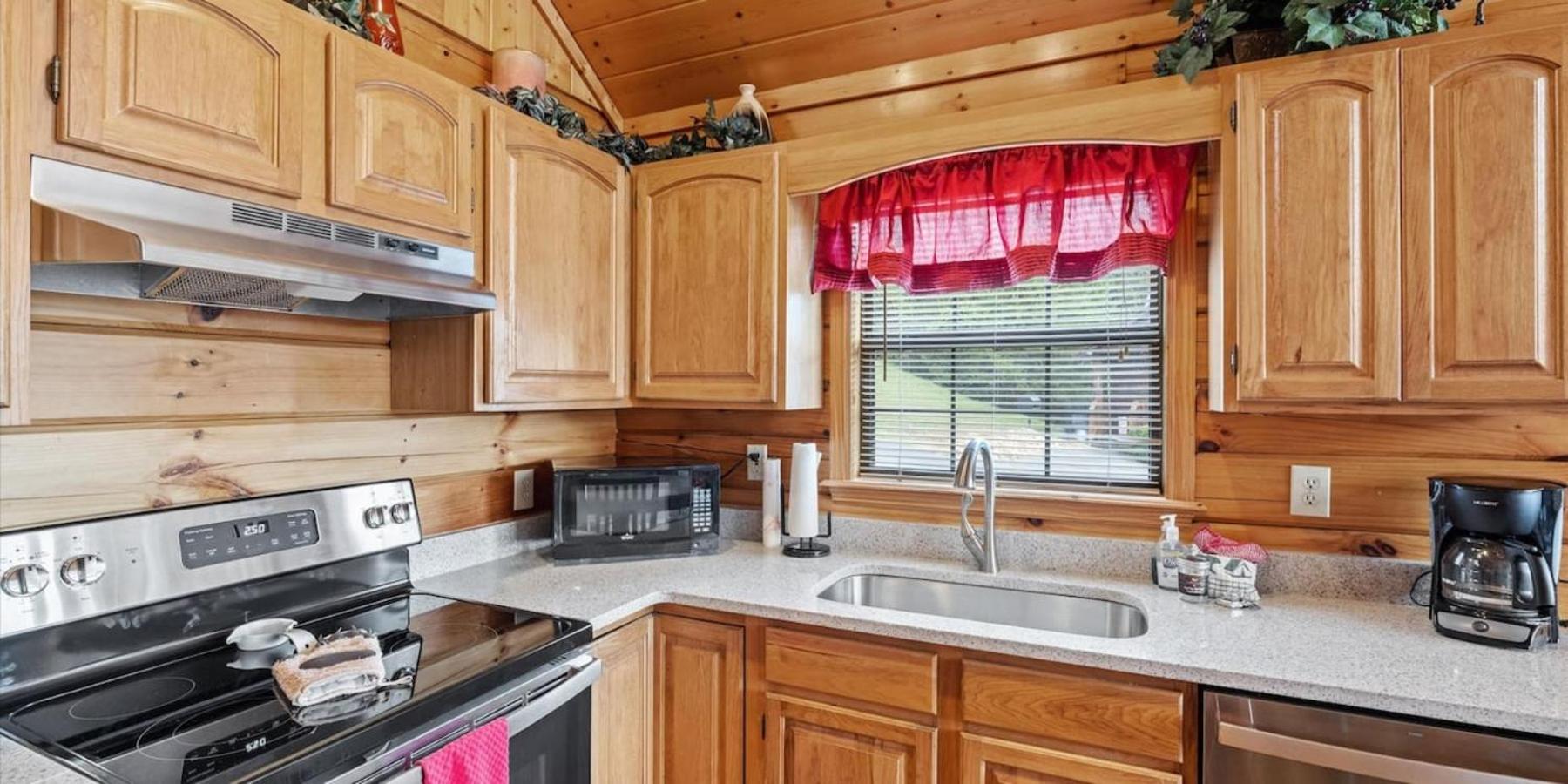 Views I Mins To Dollywood I Hot Tub I Pool Table Villa Sevierville Bagian luar foto